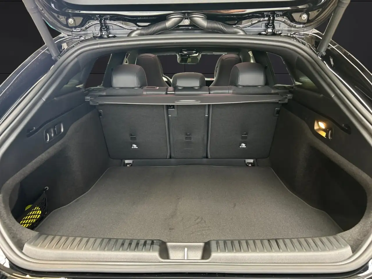 Mercedes-Benz CLA 250 15