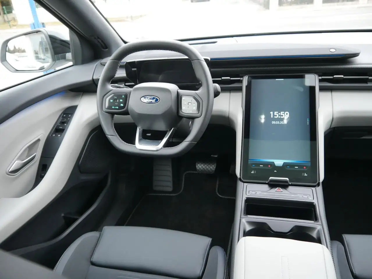 Ford Explorer 8
