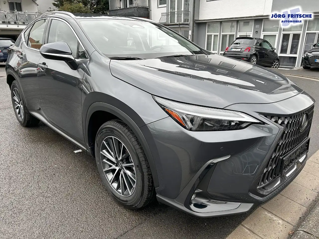 Lexus NX 5