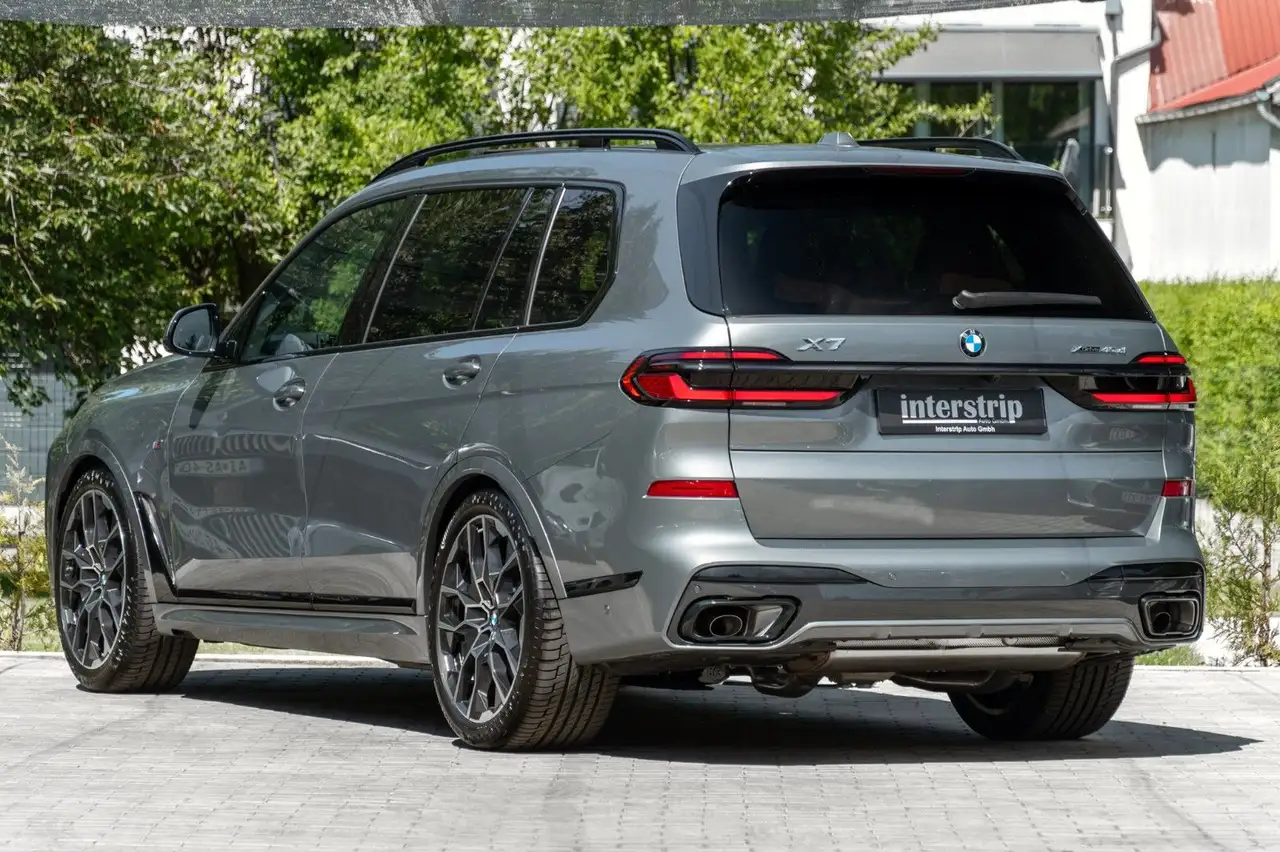 BMW X7 4