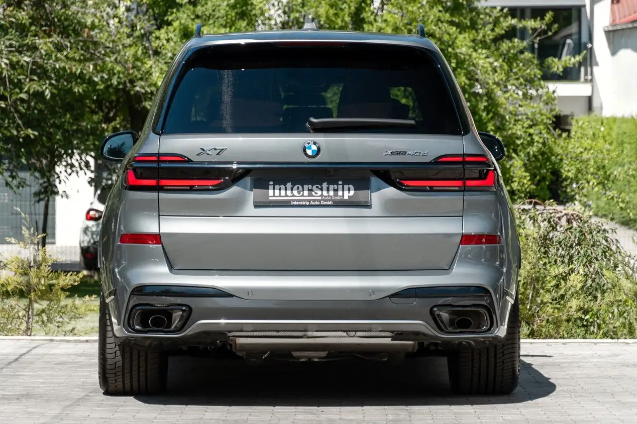 BMW X7 5