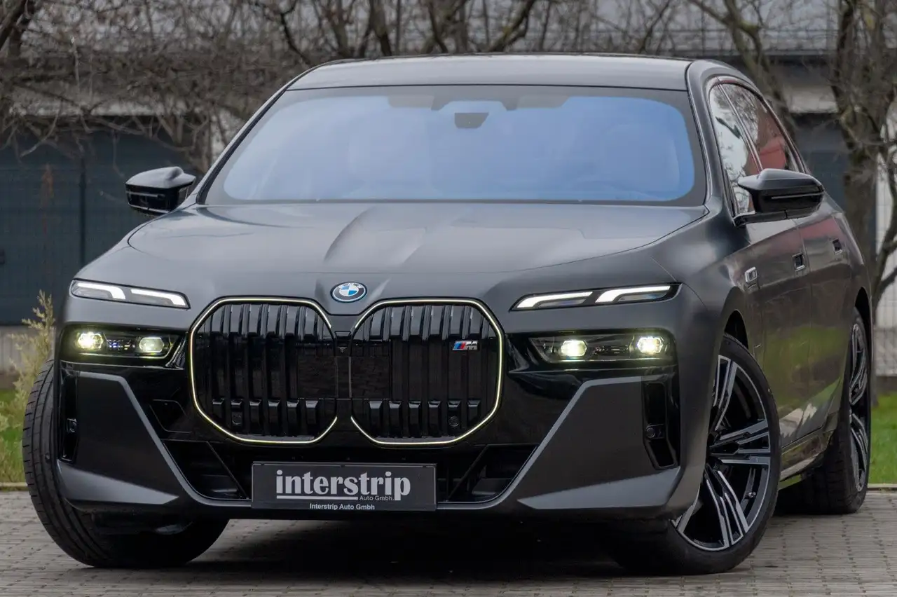 BMW 760