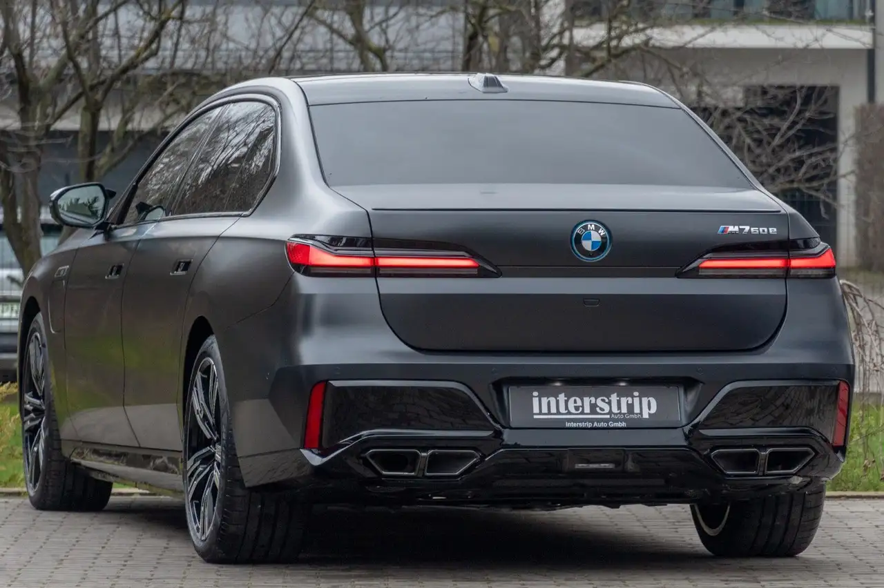 BMW 760 4