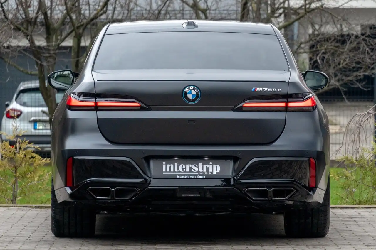 BMW 760 5