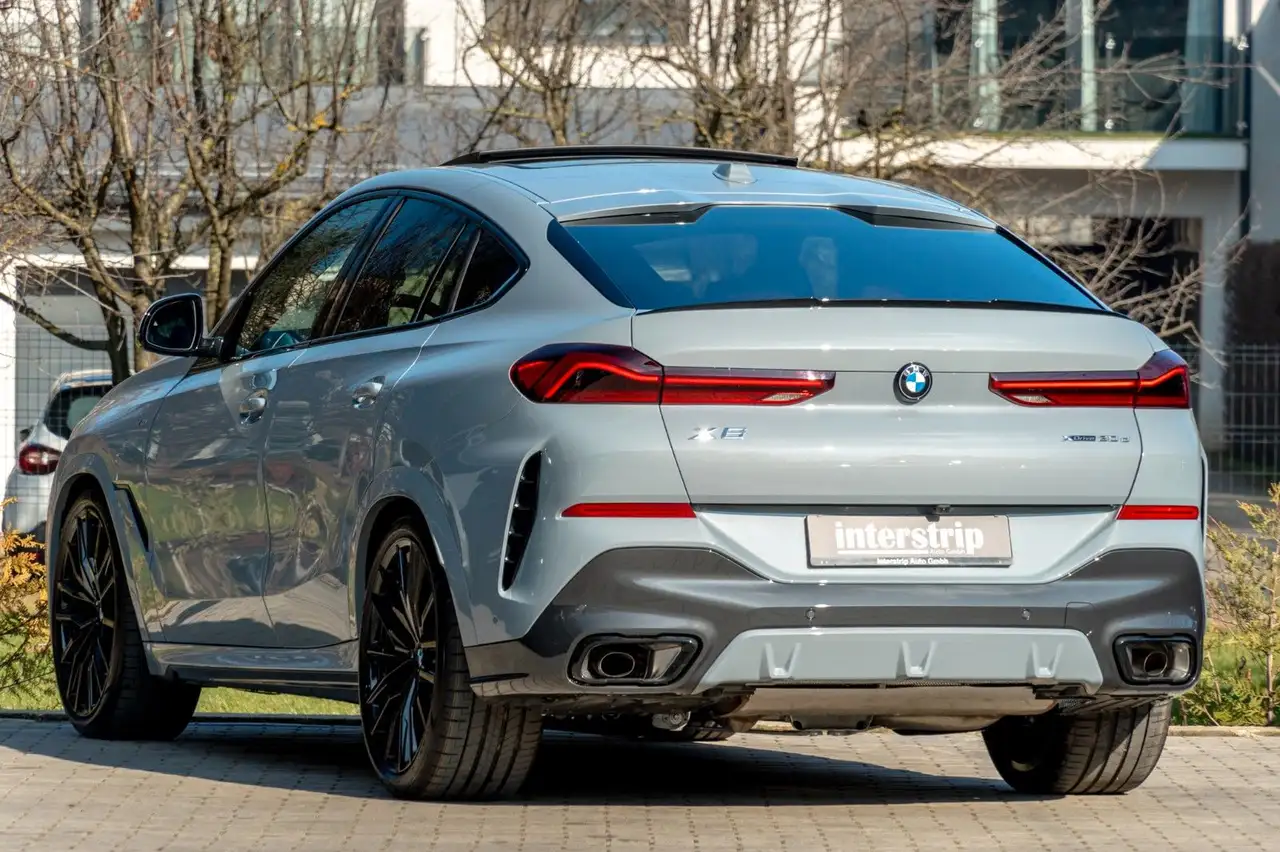 BMW X6 4