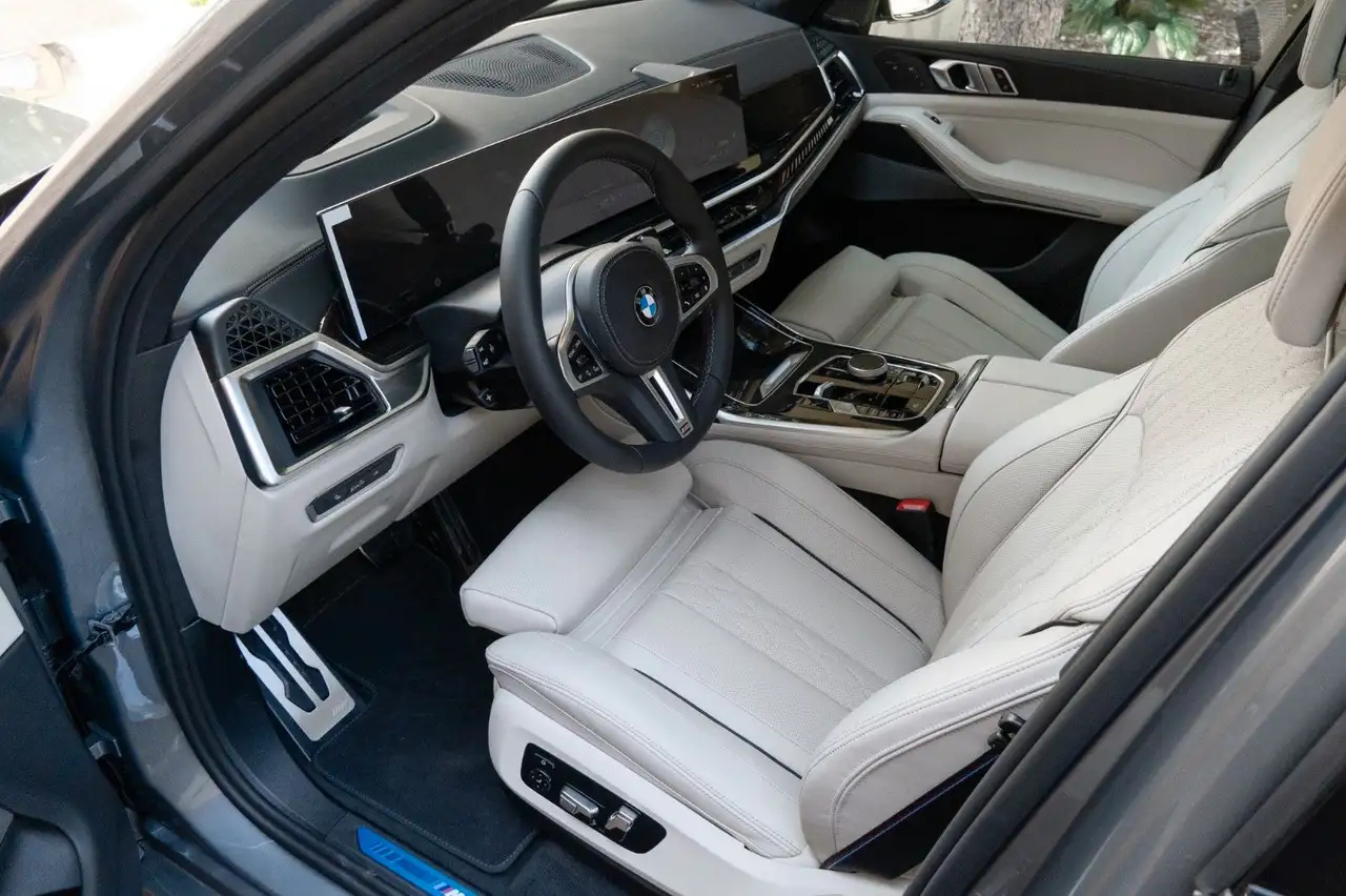 BMW Inny 11
