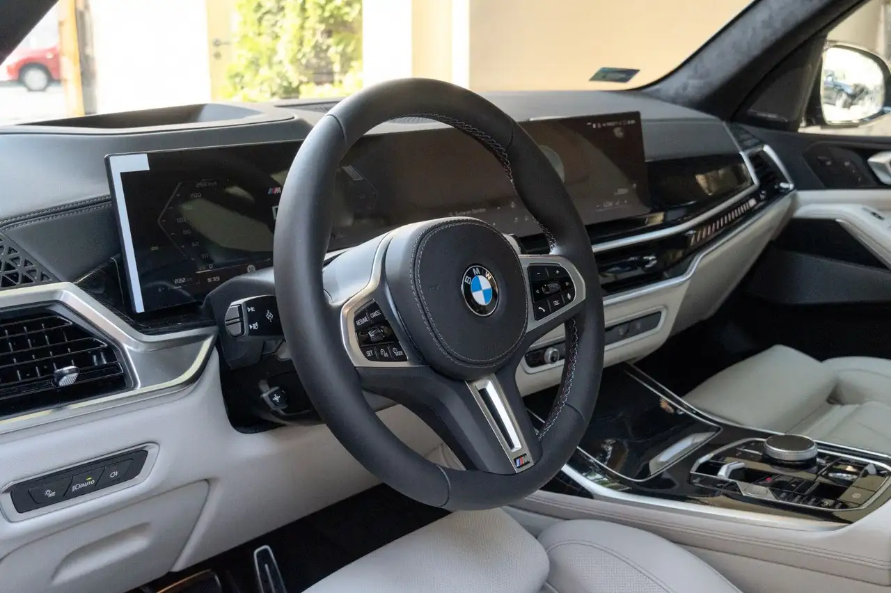 BMW Inny 12