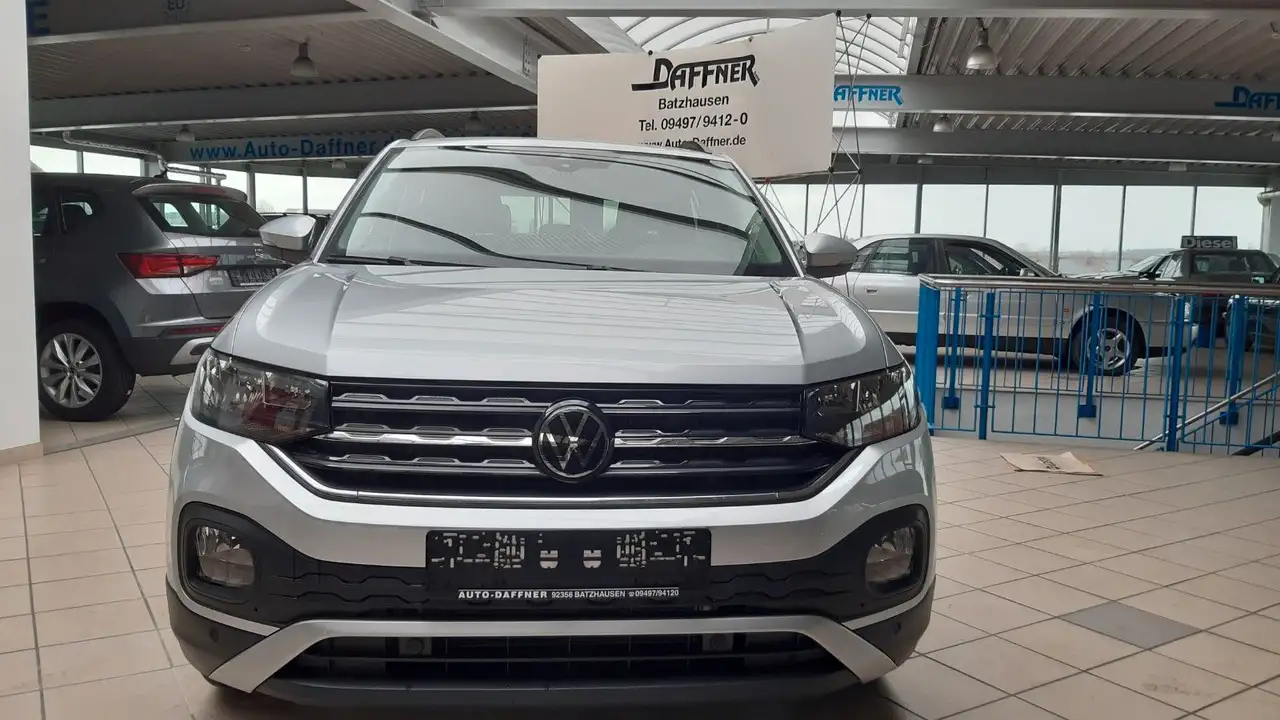 Volkswagen T-Cross 3