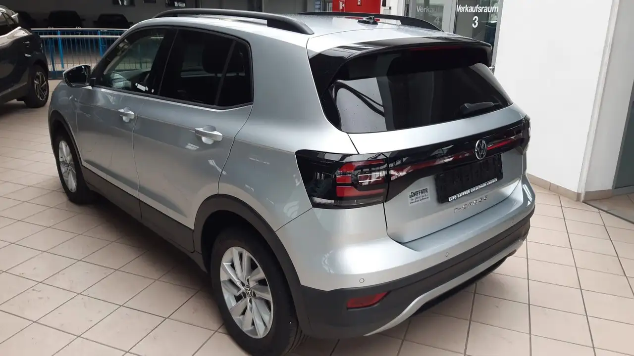 Volkswagen T-Cross 6