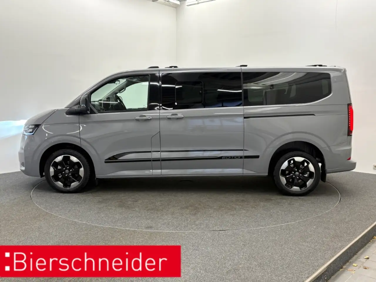 Volkswagen T7 Caravelle 4