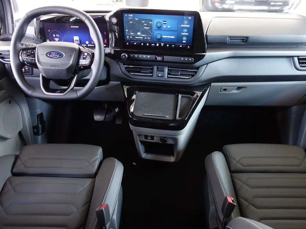 Ford Tourneo 7