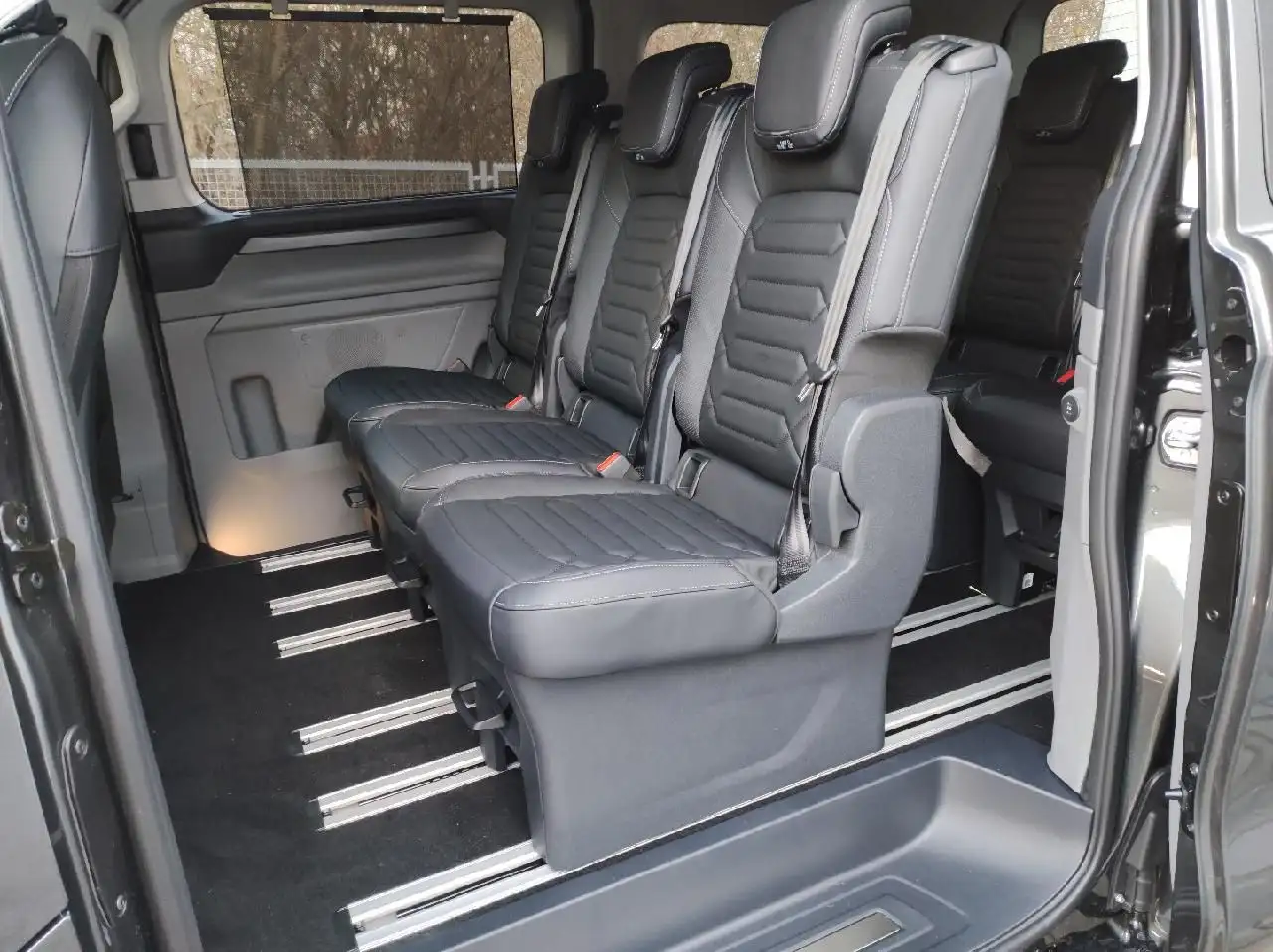 Ford Tourneo 12