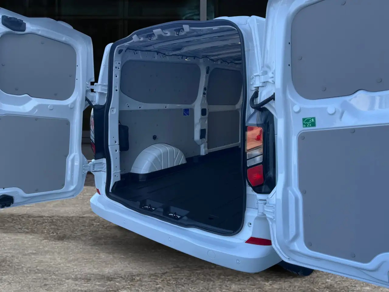 Ford Transit 10