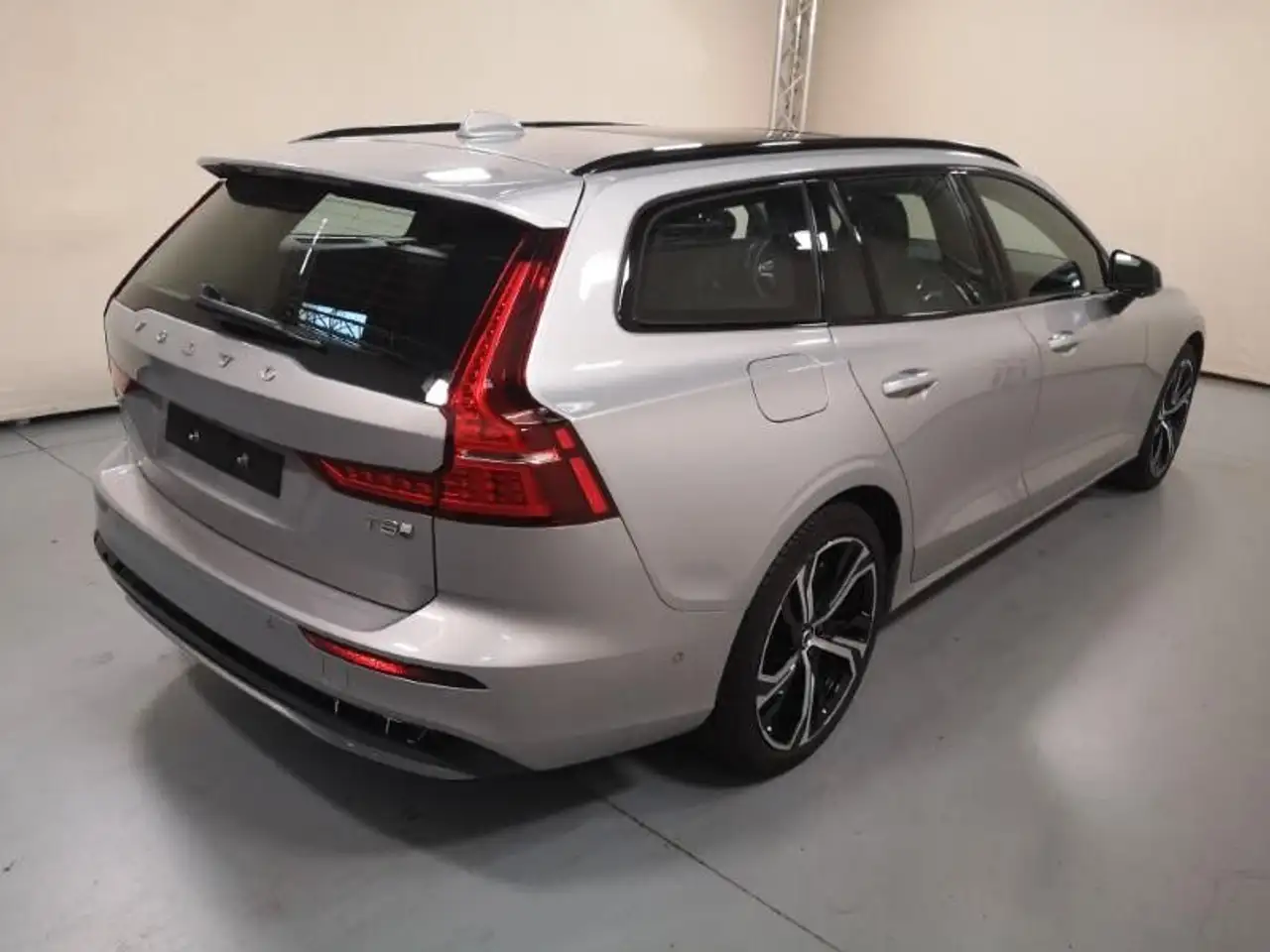 Volvo V60 3