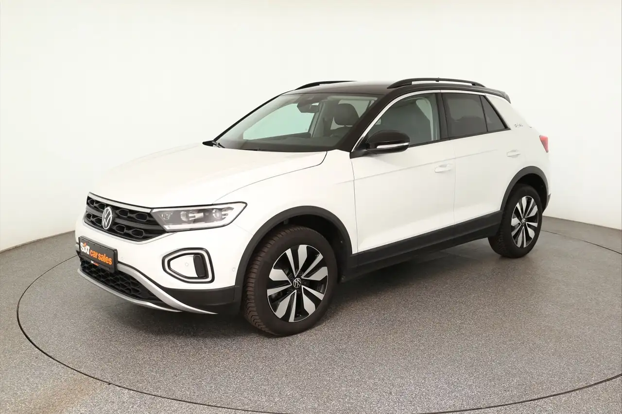 Volkswagen T-Roc 3