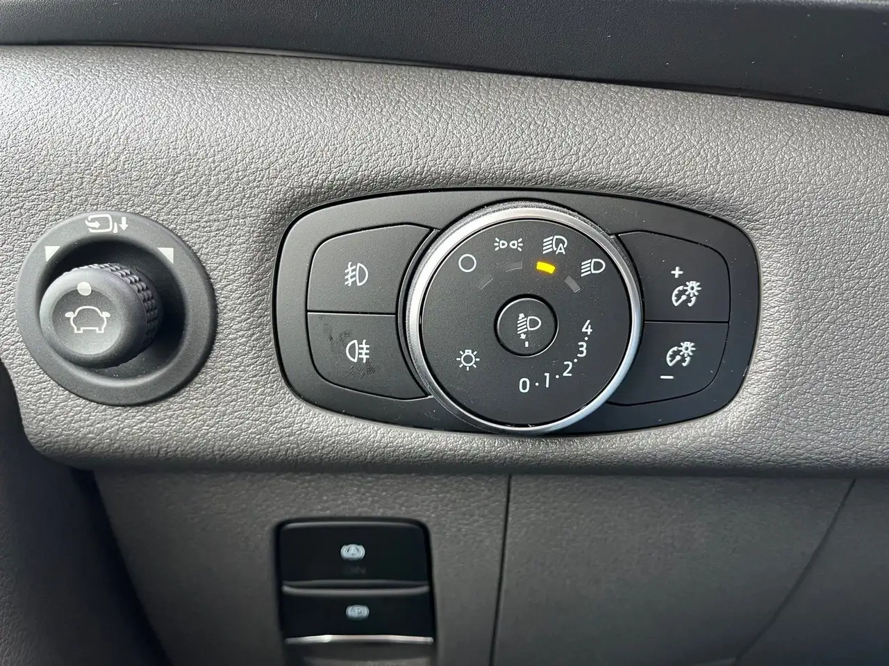 Ford Transit 14