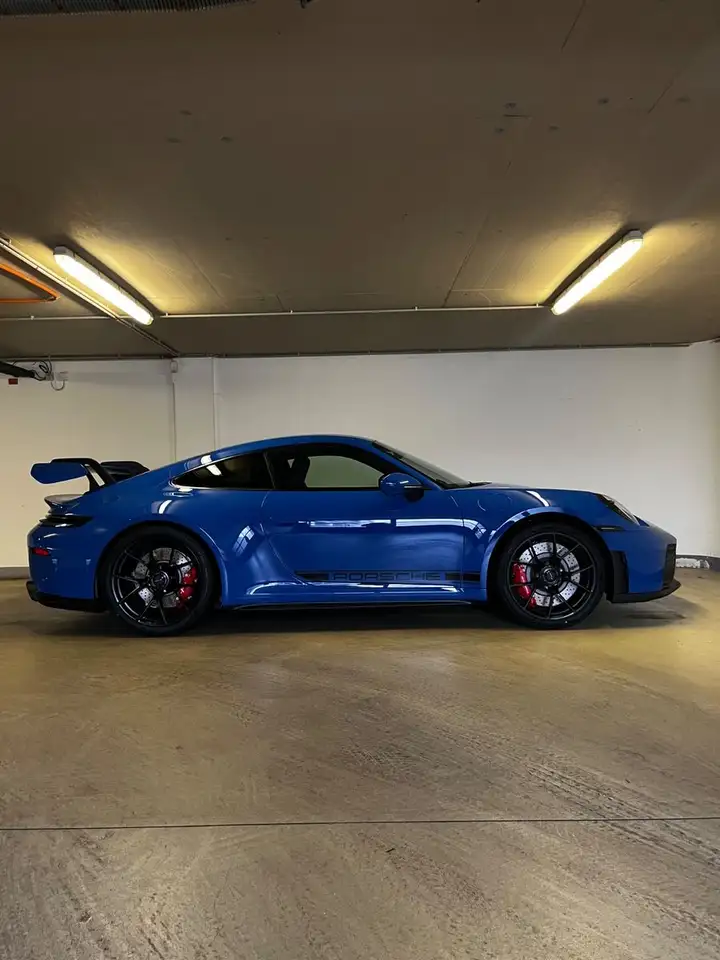 Porsche 992 911 3