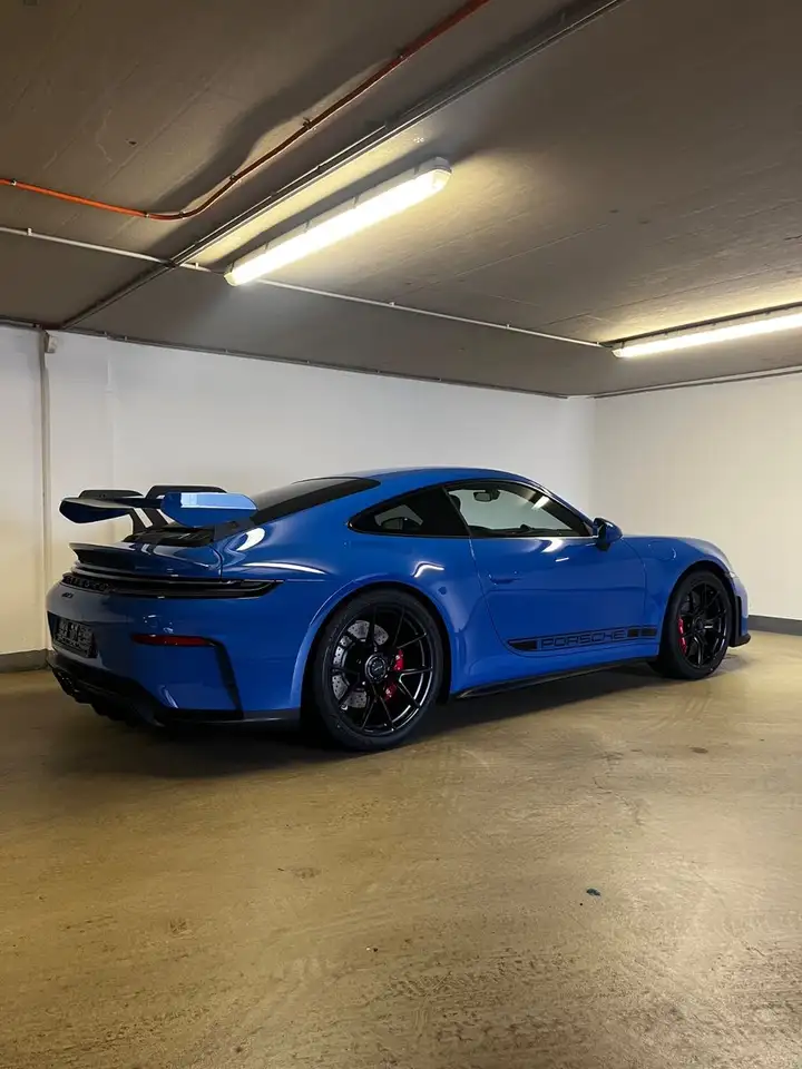 Porsche 992 911 5