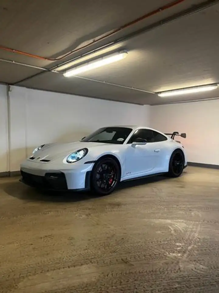Porsche 992 911 3