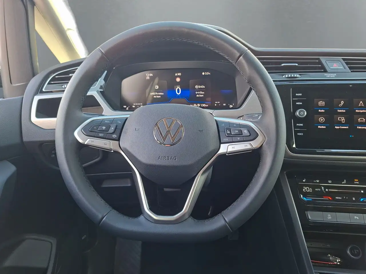 Volkswagen Touran 7