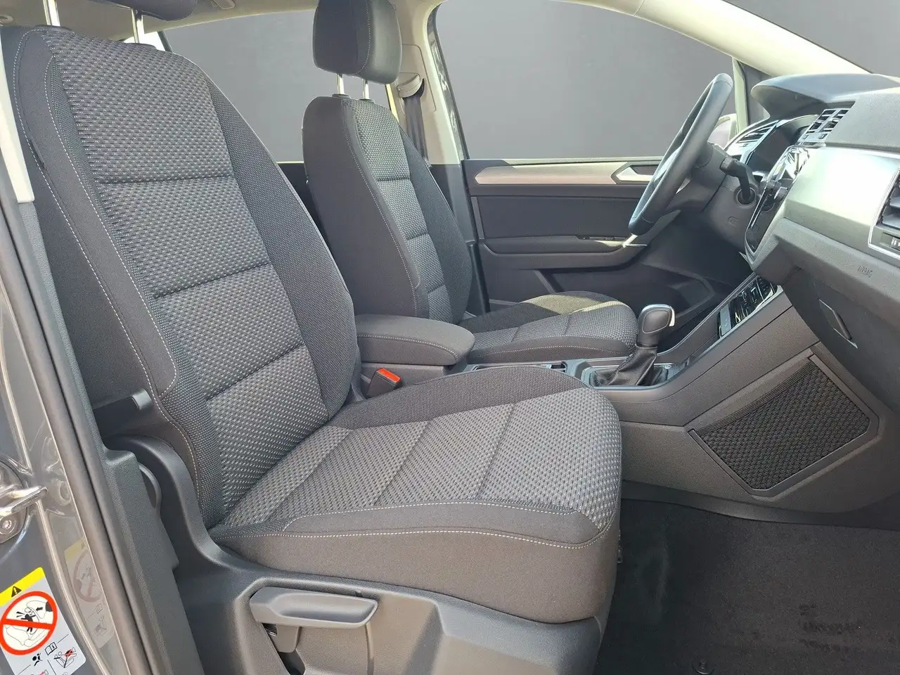 Volkswagen Touran 11