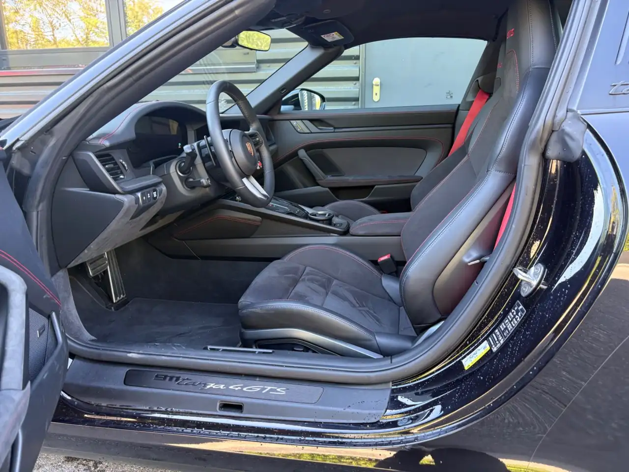 Porsche 992 911 12