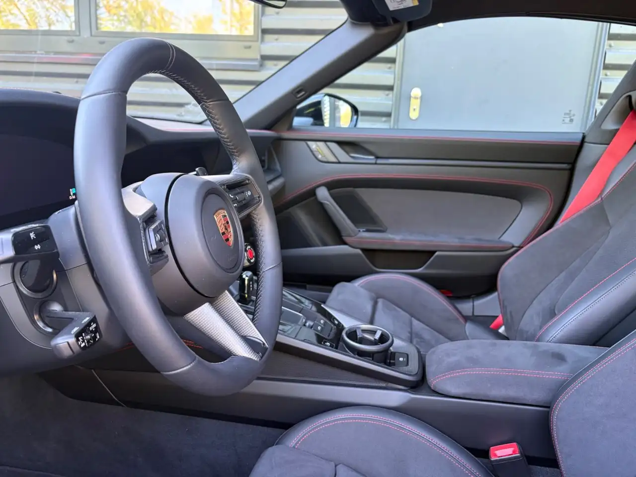 Porsche 992 911 15