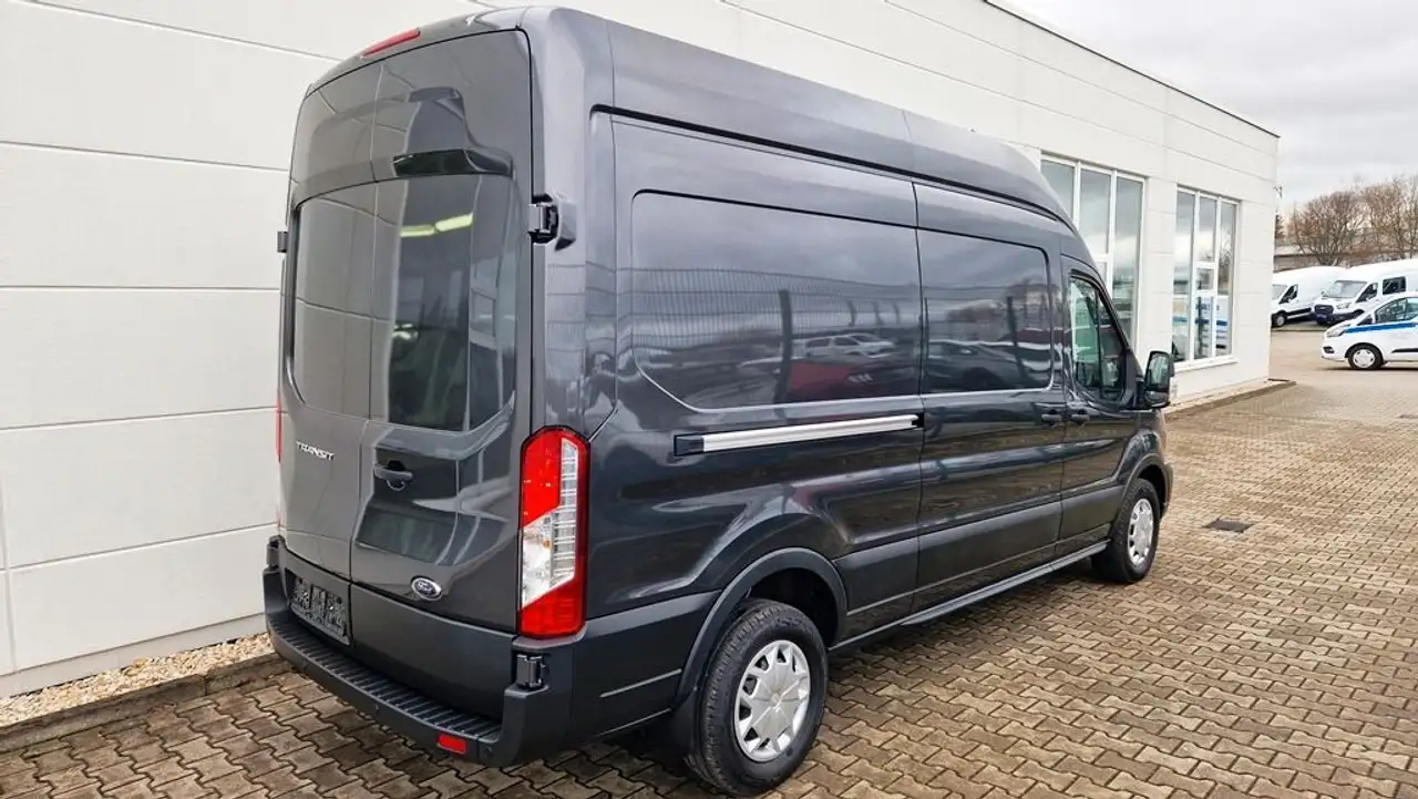Ford Transit 4
