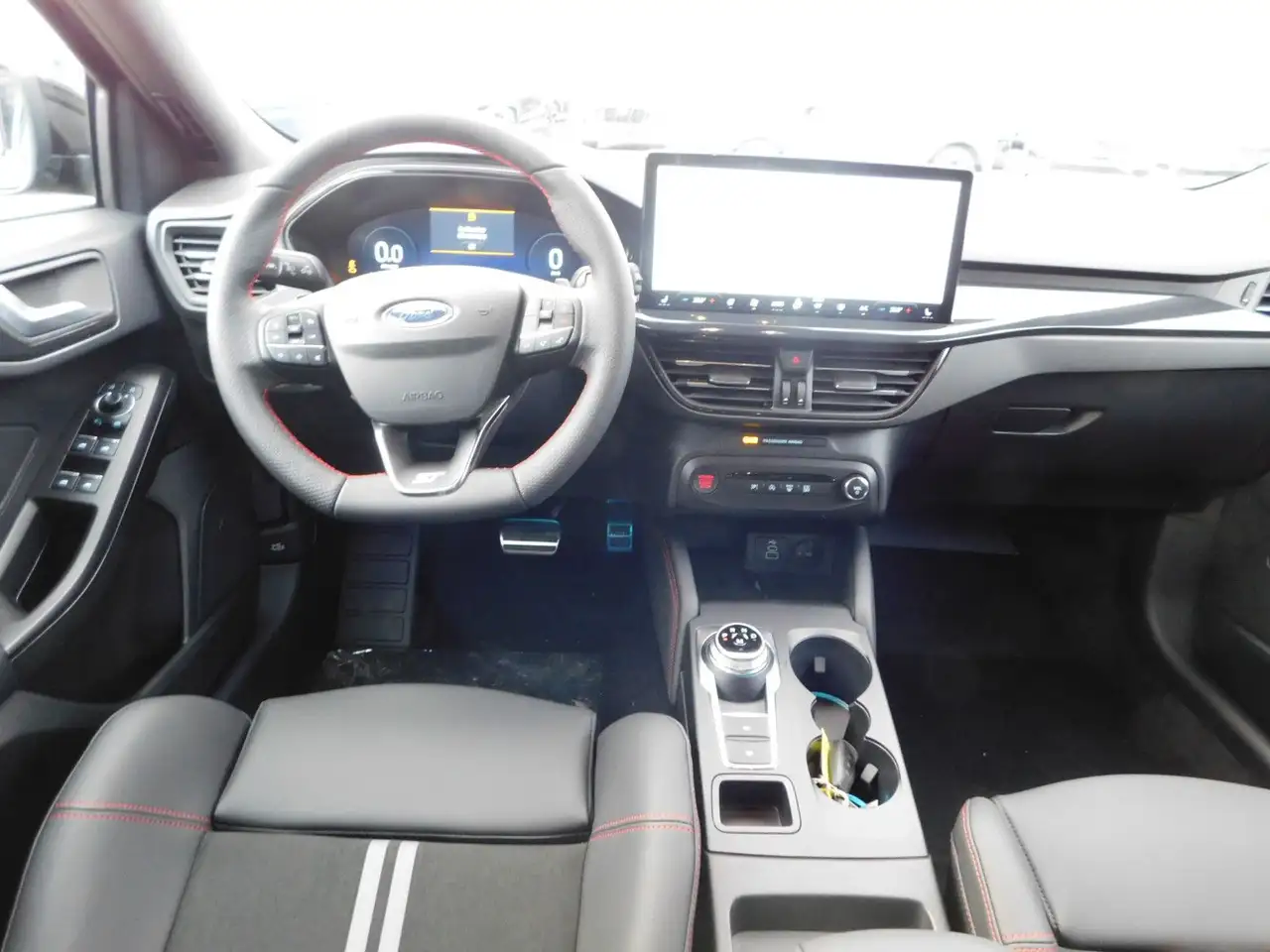 Ford Focus 11