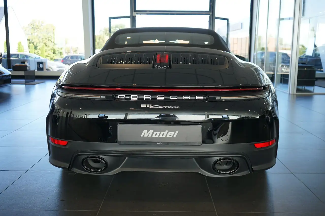 Porsche 992 7