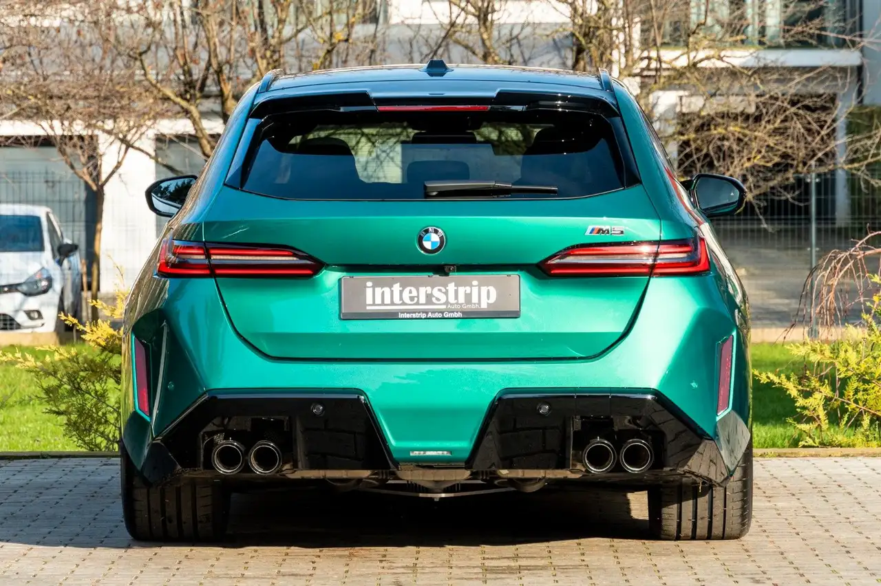 BMW M5 5