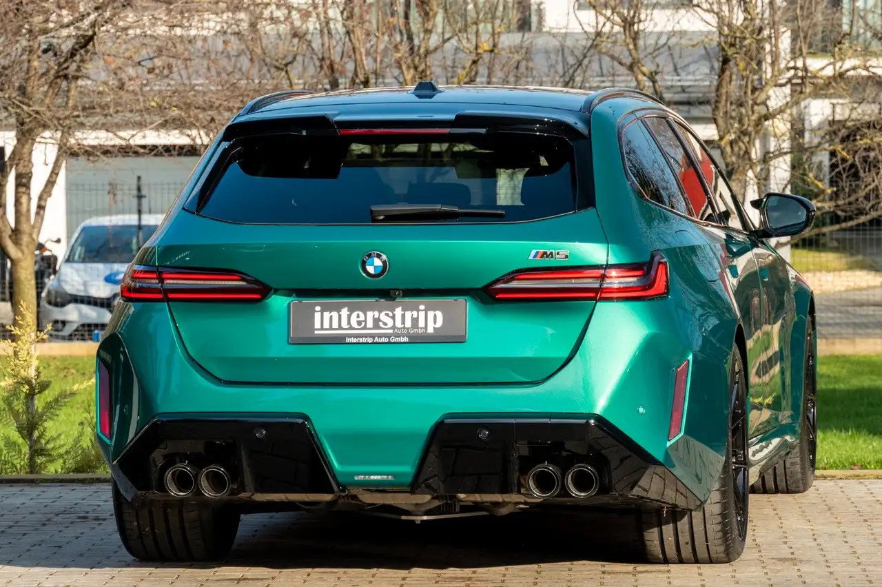 BMW M5 6