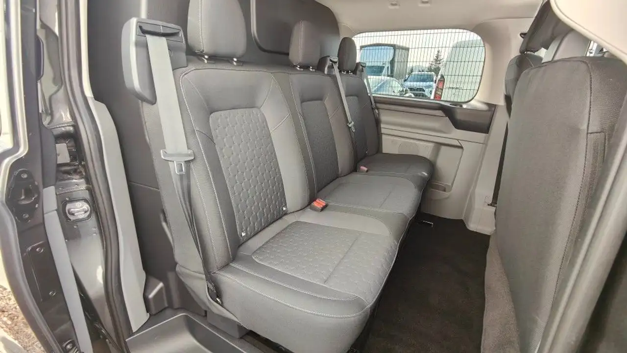 Ford Transit 11
