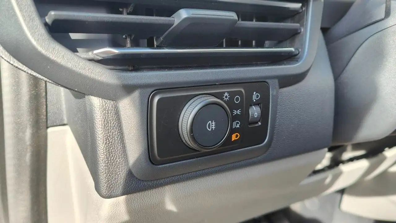 Ford Transit 16