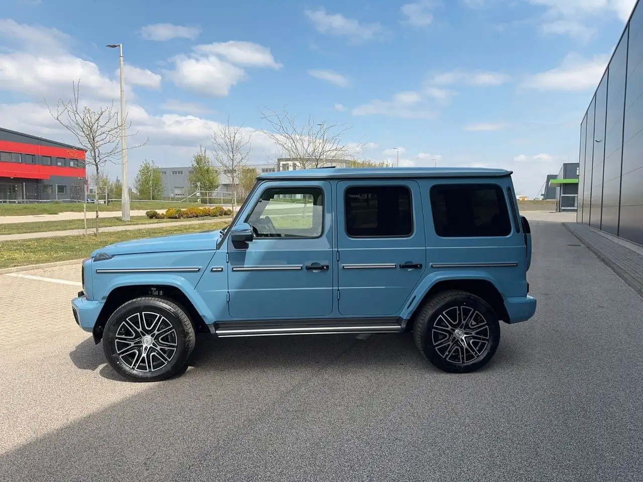 Mercedes-Benz G 580 8