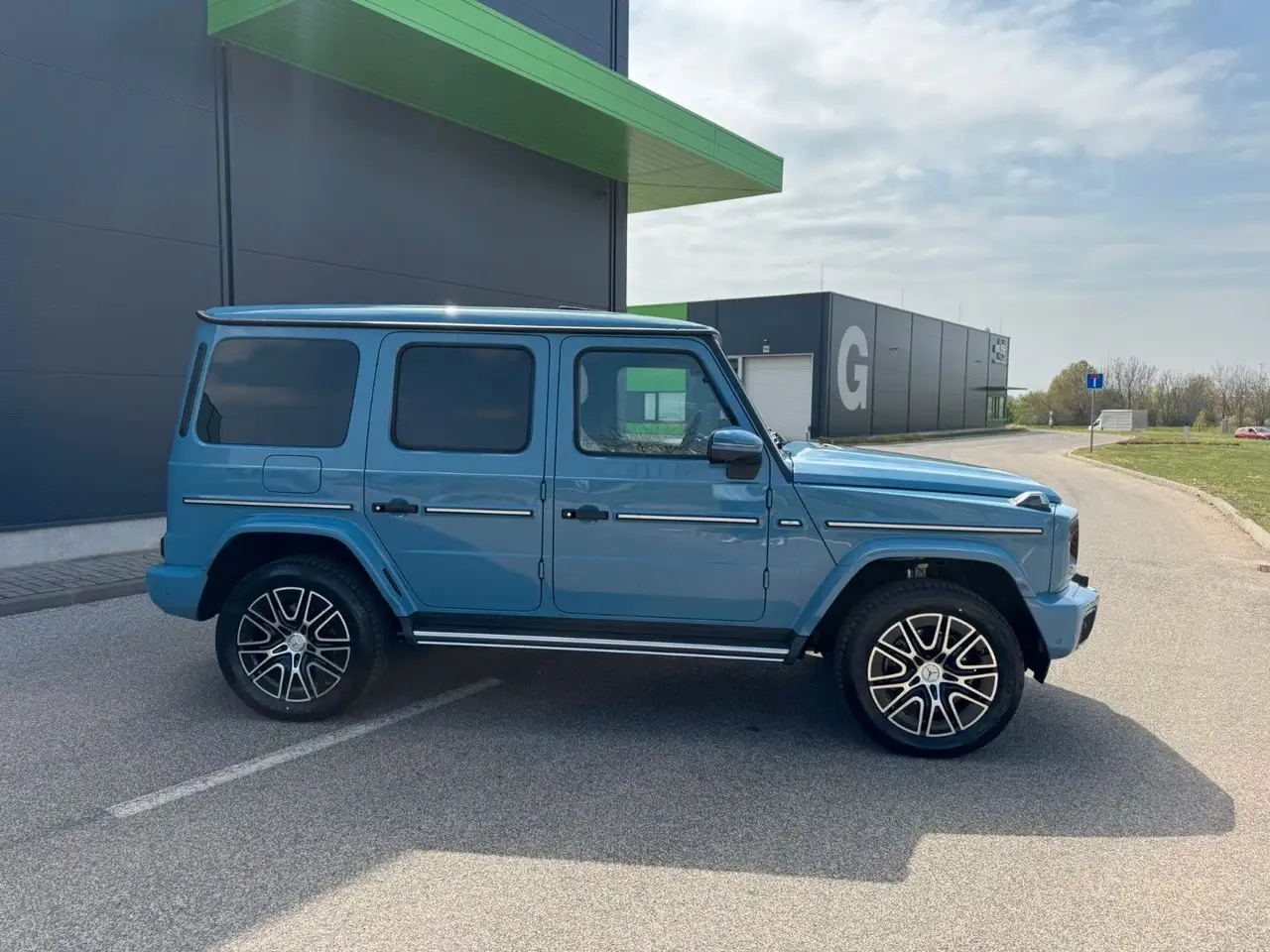 Mercedes-Benz G 580 10
