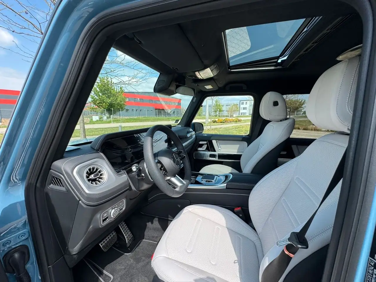 Mercedes-Benz G 580 15