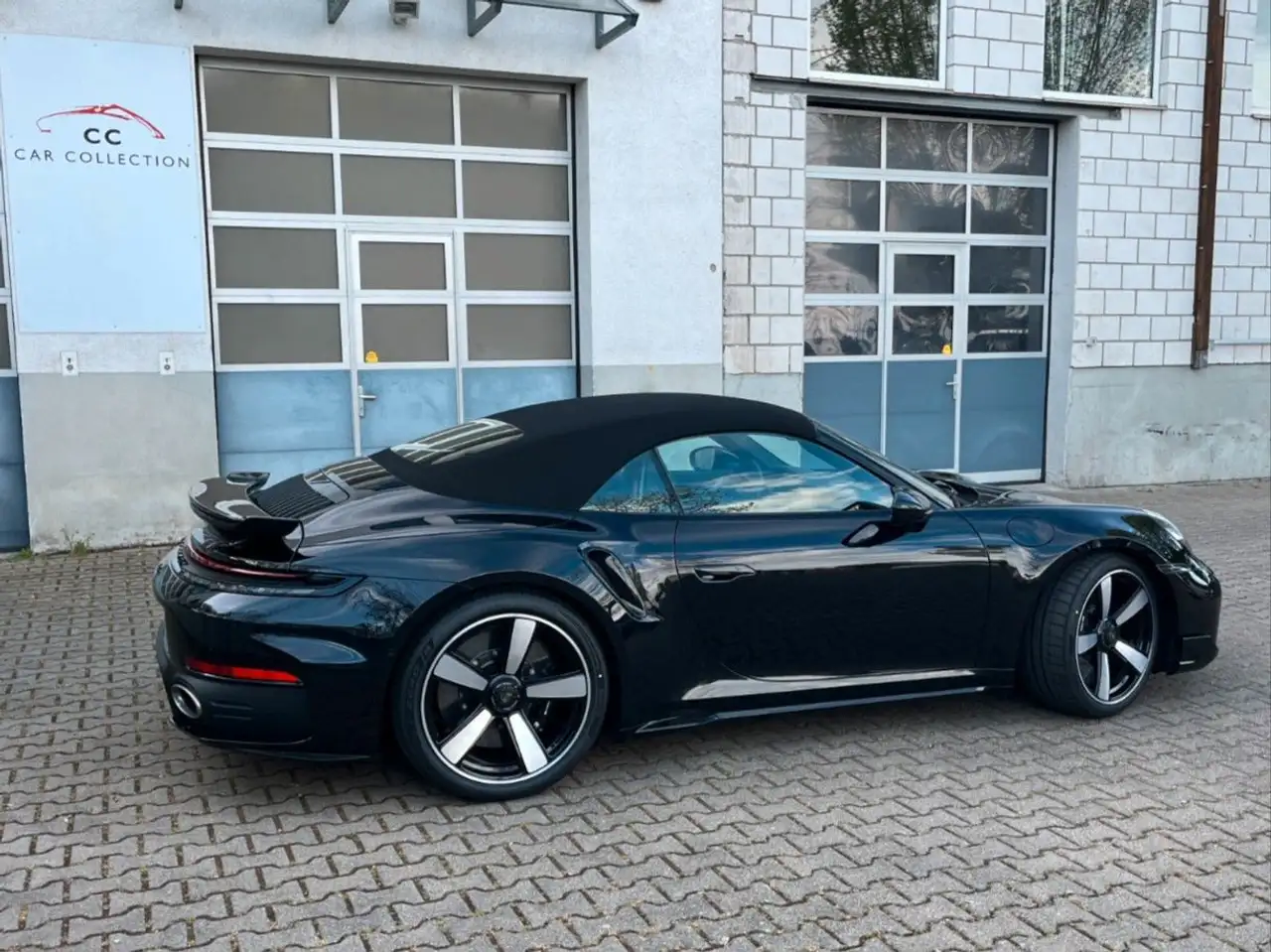 Porsche 992 6