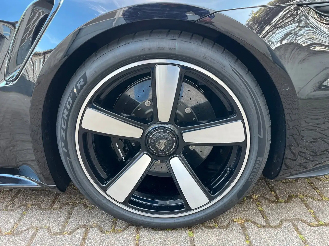 Porsche 992 14