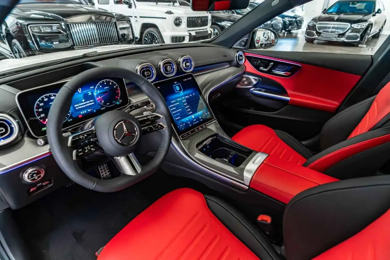 Mercedes-Benz C 300 7
