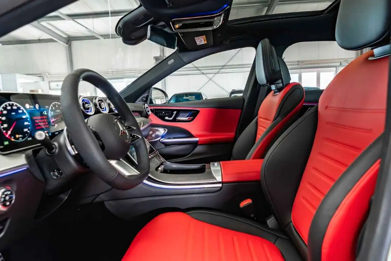 Mercedes-Benz C 300 8