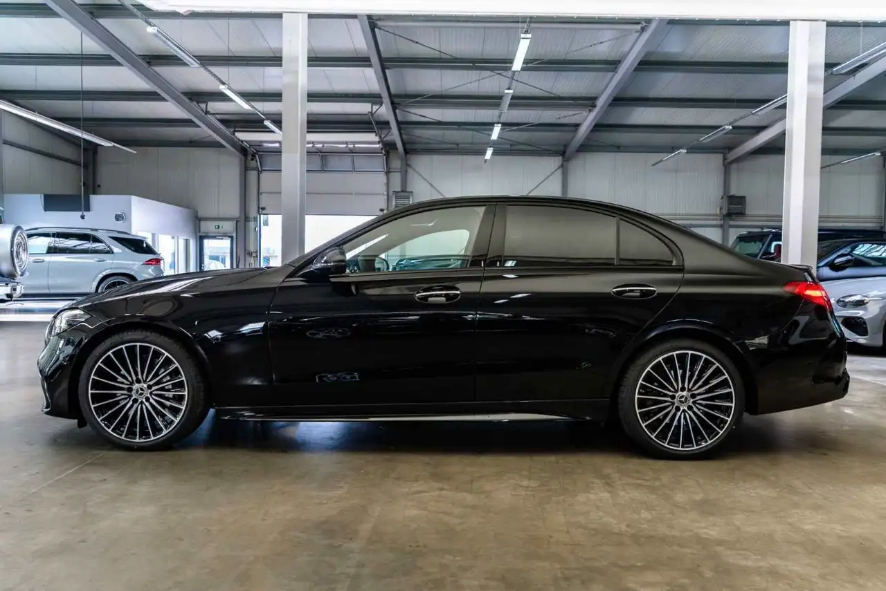 Mercedes-Benz C 300 13