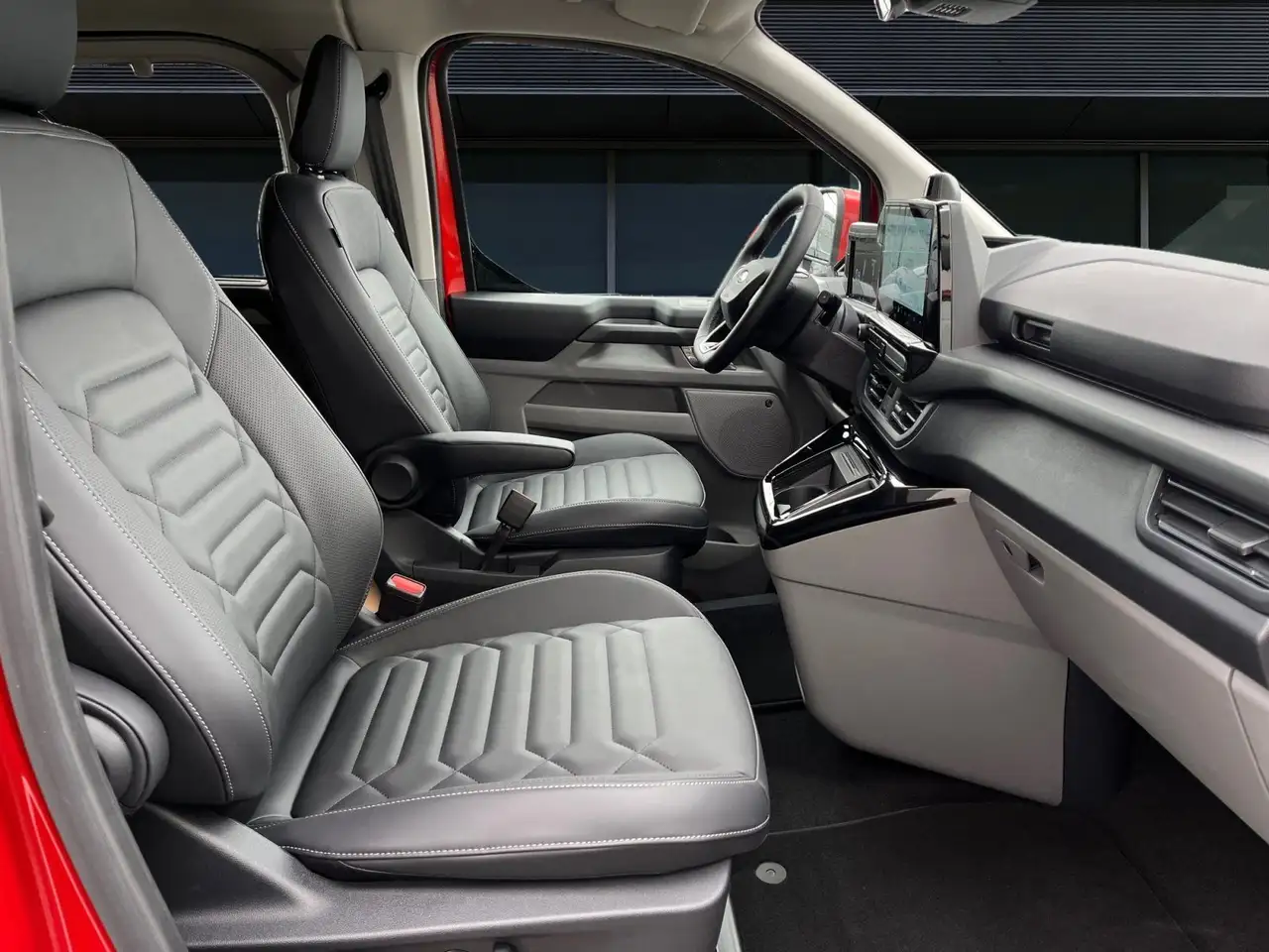 Ford Tourneo 12