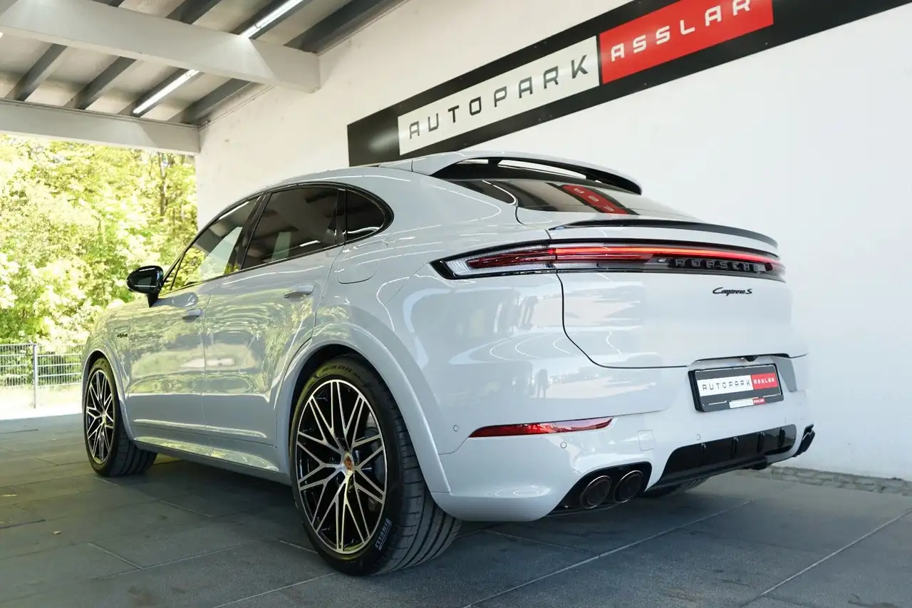 Porsche Cayenne 5