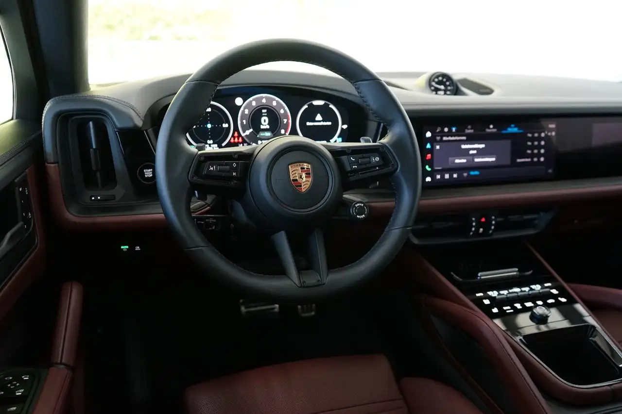 Porsche Cayenne 10