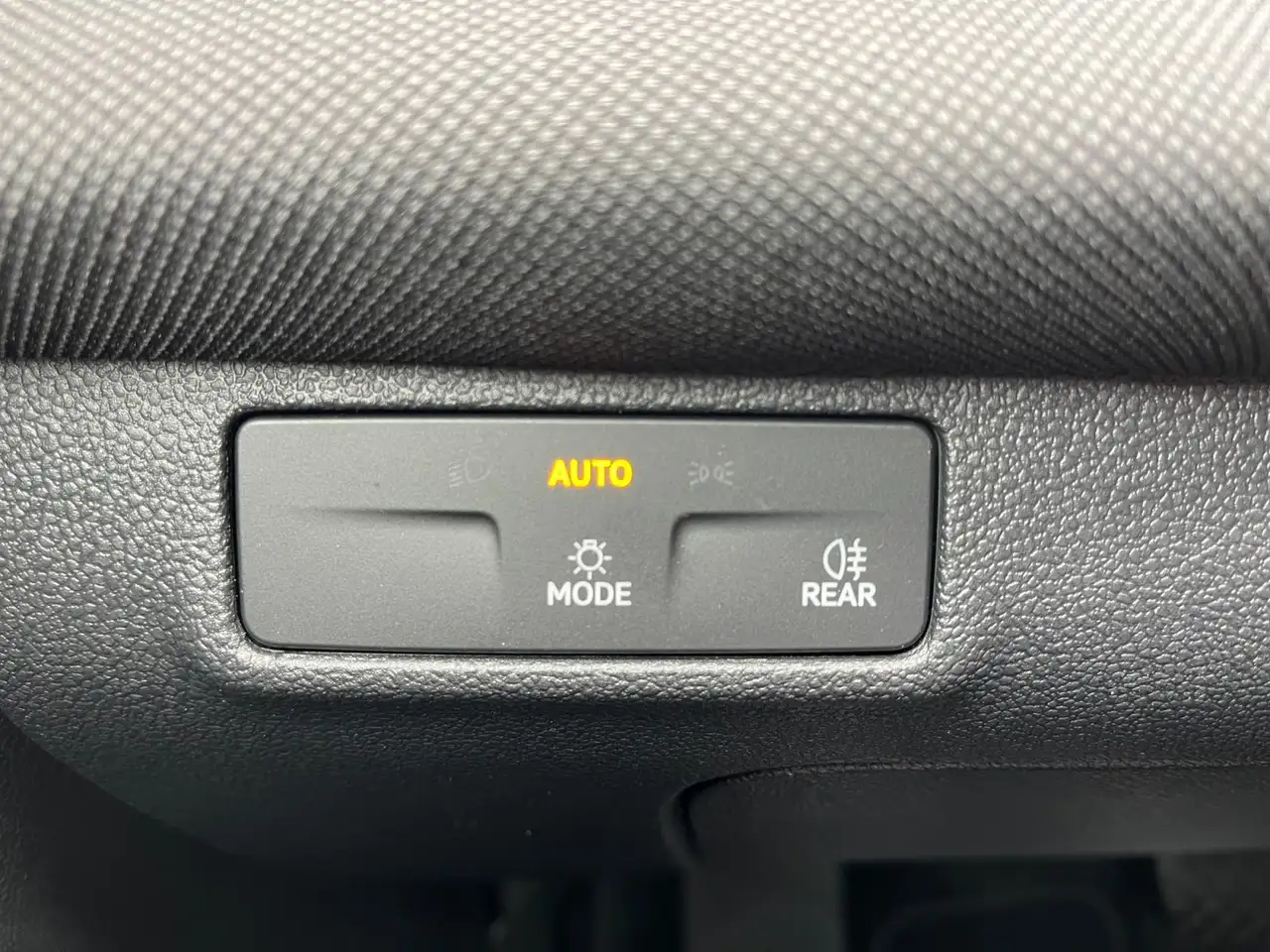 Volkswagen T-Roc 15