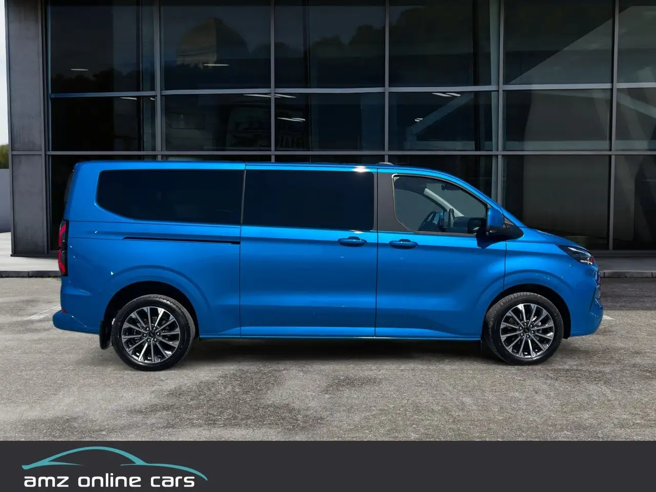 Ford Tourneo 4