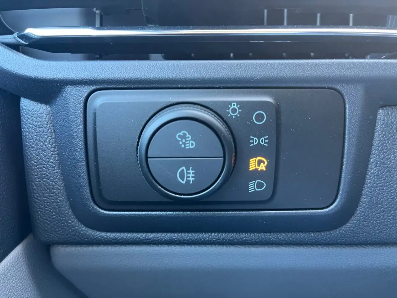 Ford Tourneo 15