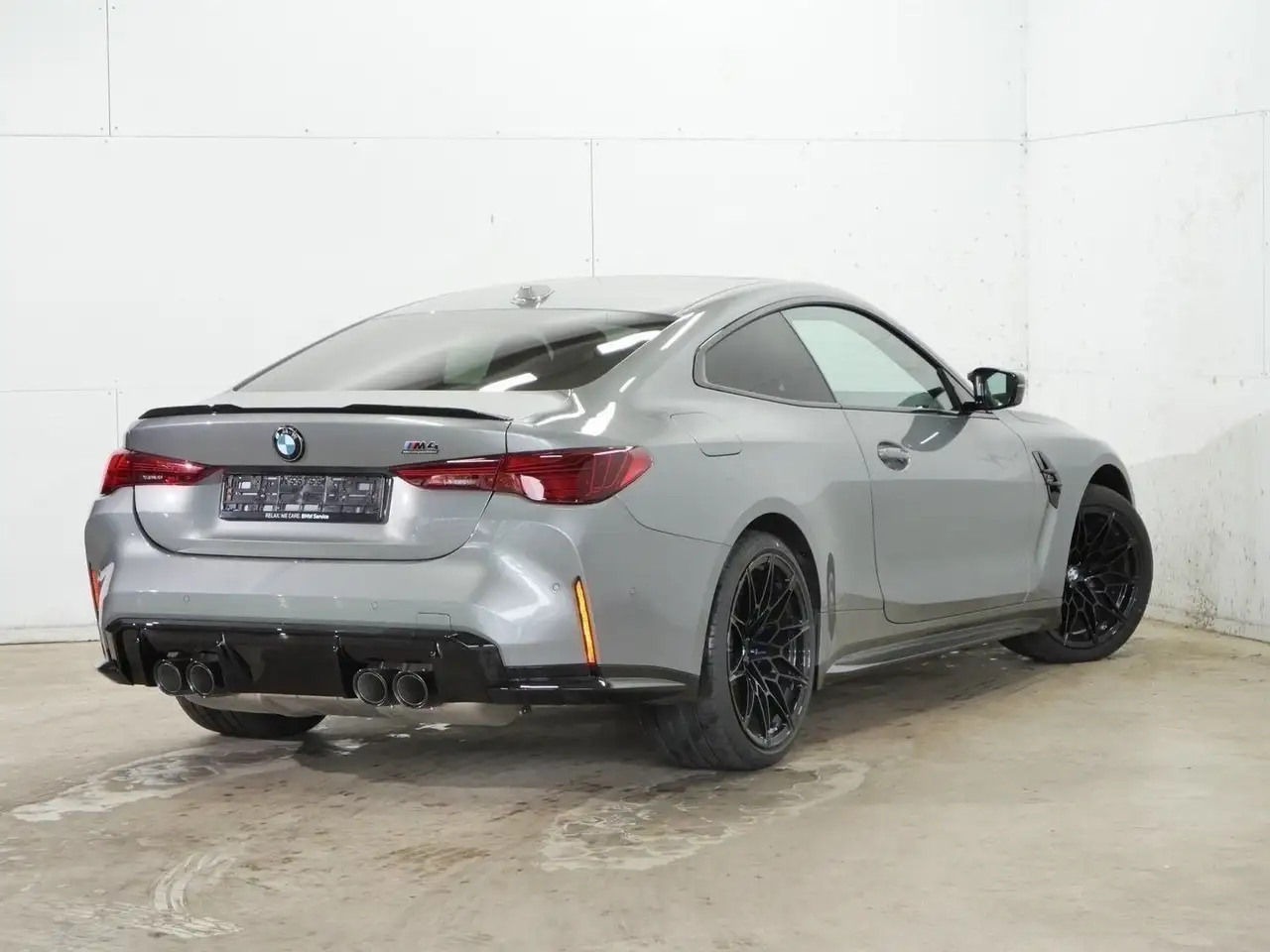 BMW M4 2