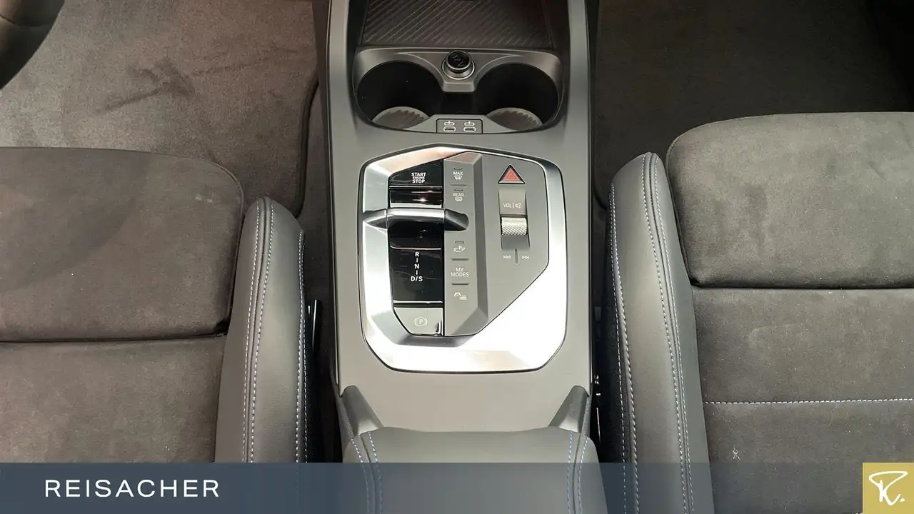 BMW Inny 220 11